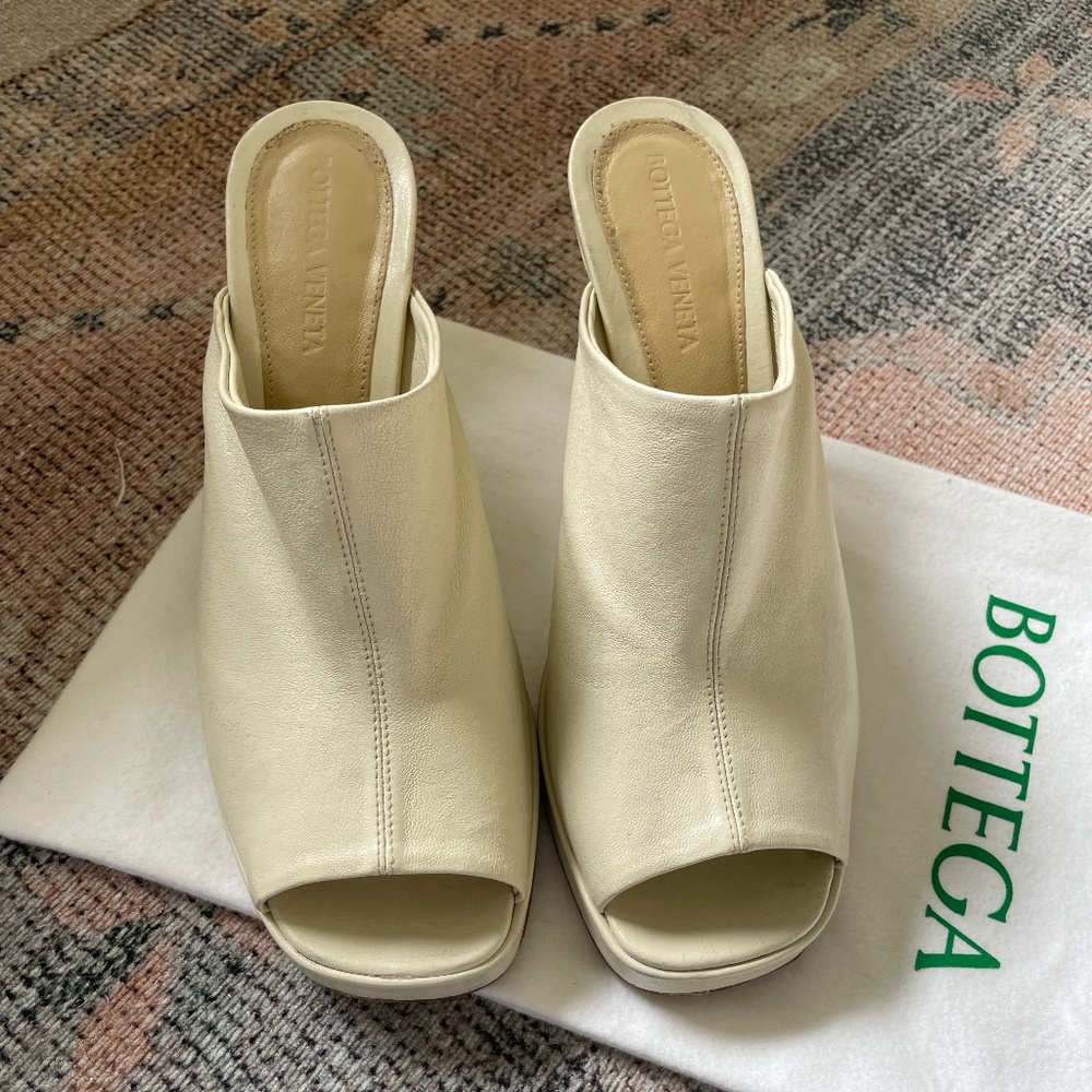 Bottega Veneta Mules - Size 37.5